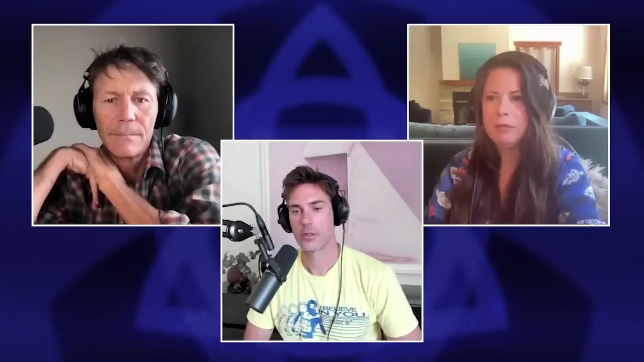 Charmed-Online-dot-nl_HoHxSomethingWiccaThisWayComes0524.jpg Charmed-Online-dot-nl_HoHxSomethingWiccaThisWayComes0524.jpg