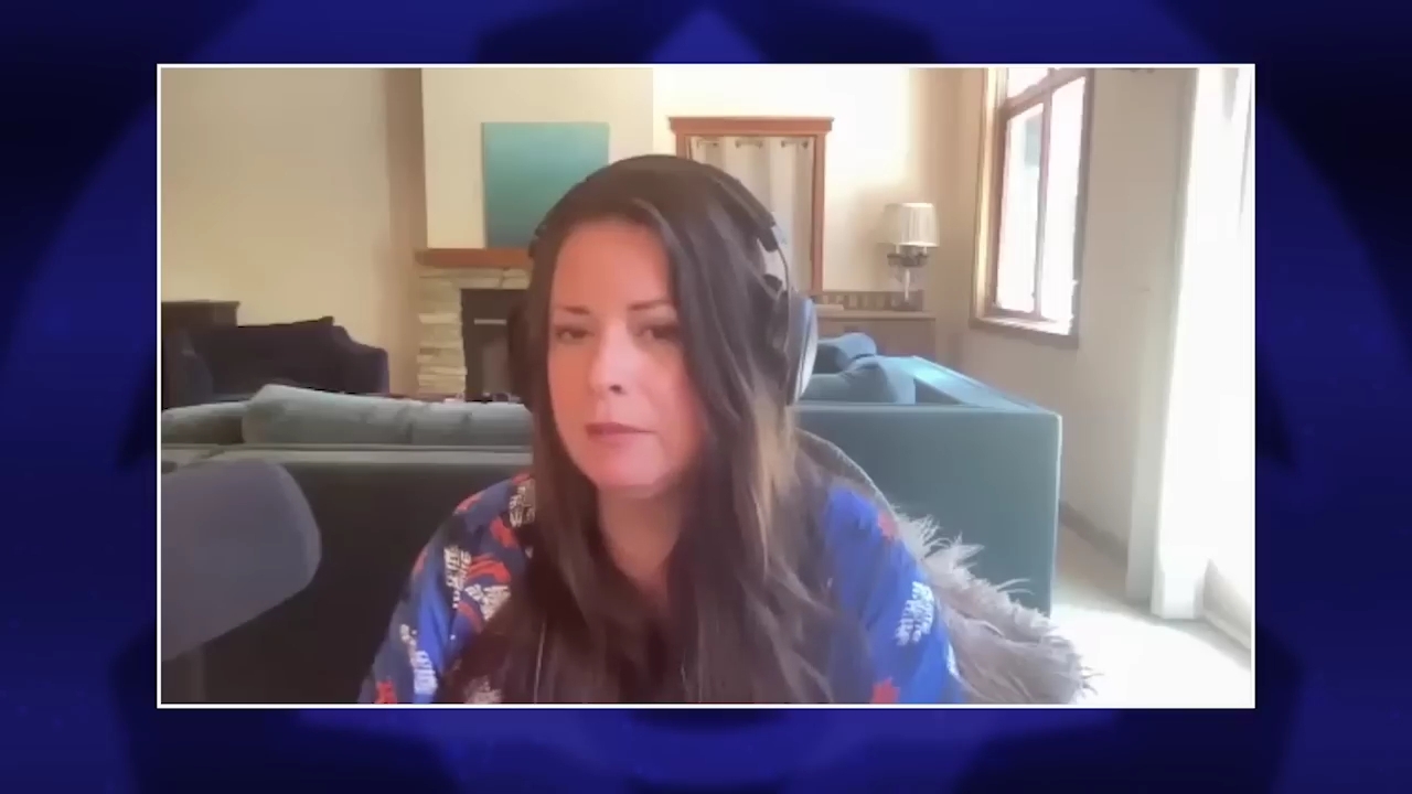 Charmed-Online-dot-nl_HoHxSomethingWiccaThisWayComes1678.jpg Charmed-Online-dot-nl_HoHxSomethingWiccaThisWayComes1678.jpg