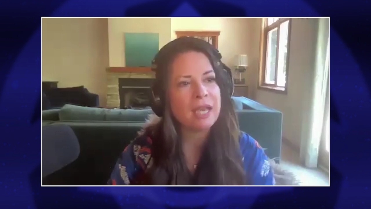 Charmed-Online-dot-nl_HoHxIveGotYouUnderMySkin1914.jpg Charmed-Online-dot-nl_HoHxIveGotYouUnderMySkin1914.jpg