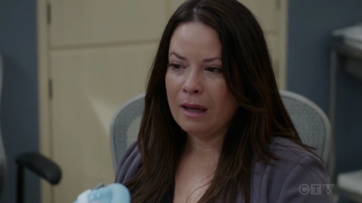 Charmed-Online-dot-nl_GreysAnatomy16x03-00399.jpg