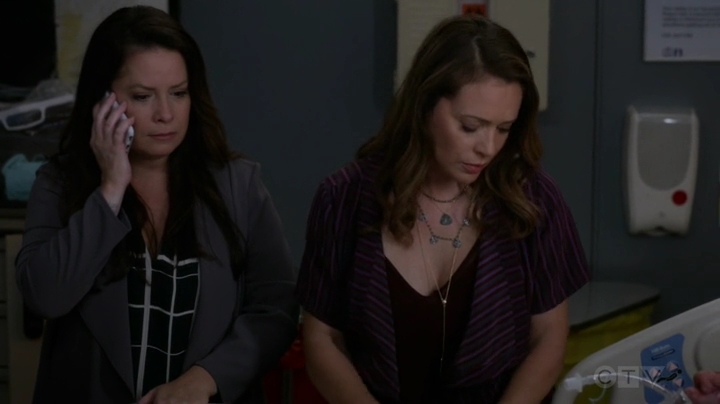 Charmed-Online-dot-nl_GreysAnatomy16x03-01006.jpg