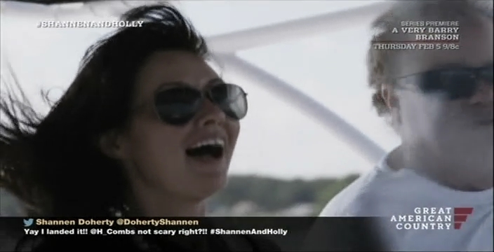 Charmed-Online-dot-net_OffTheMapWithShannenandHolly-S01E06-0370.jpg