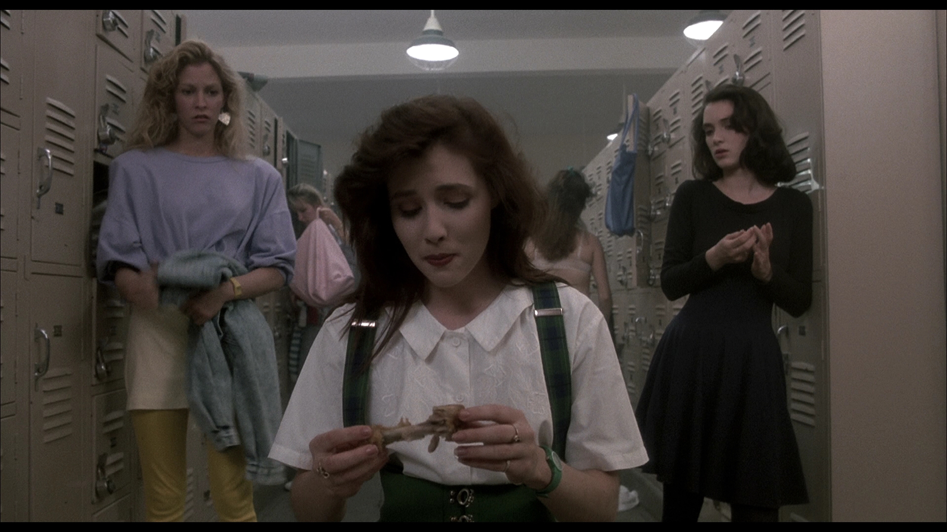 Charmed-Online_dot_nl-Heathers1893.jpg