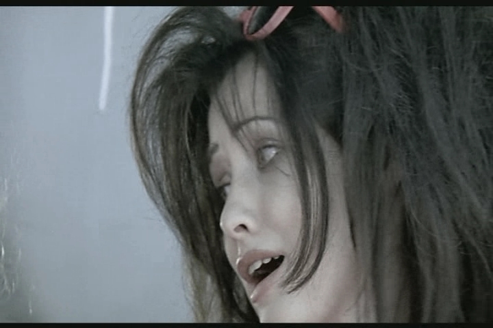 Charmed-Online_dot_nl-Nowhere1252.jpg